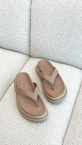 Arlette Slide - Light Cashew