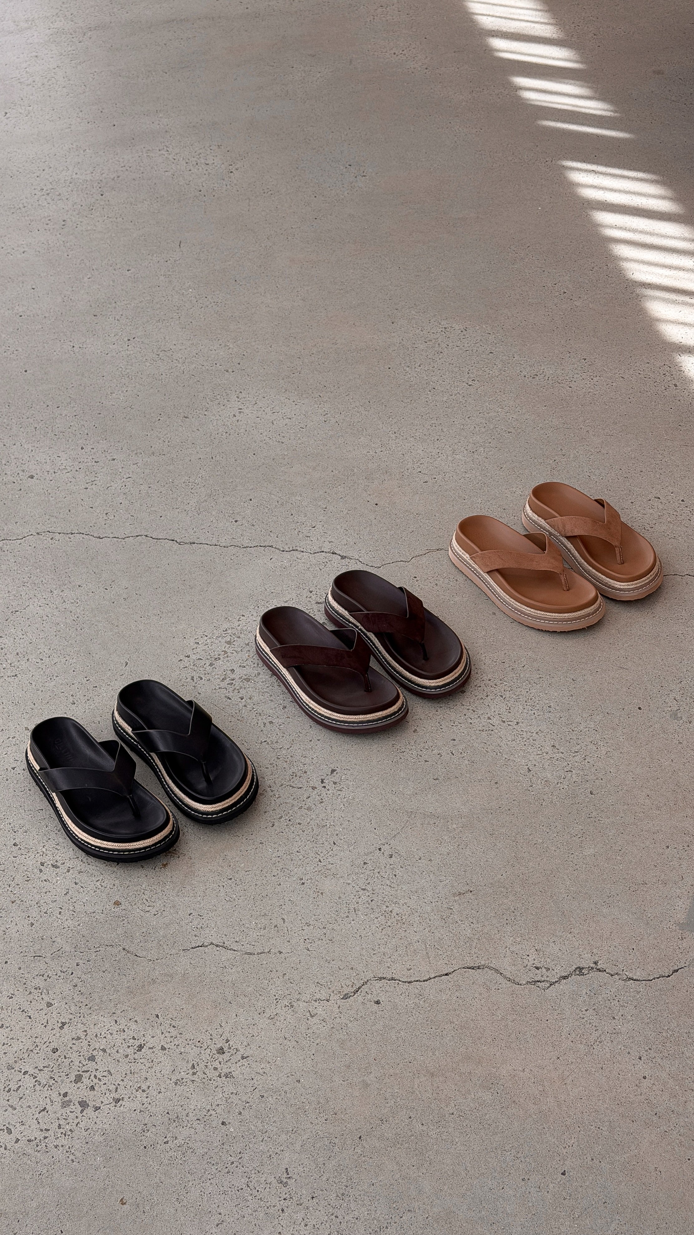 Arley Slide - Cocoa Suede
