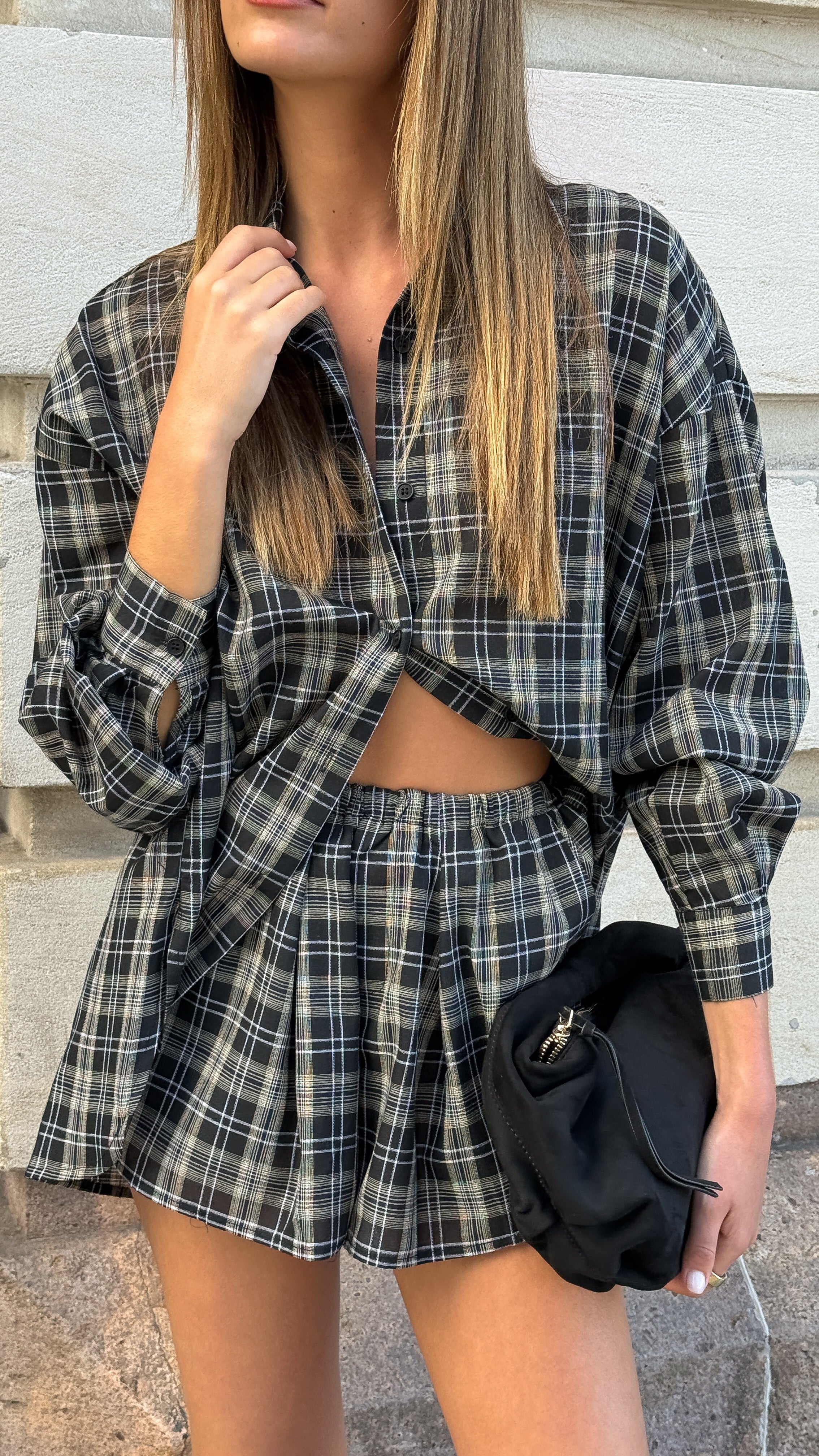 Arli Button Up Shirt - Black/Beige Plaid
