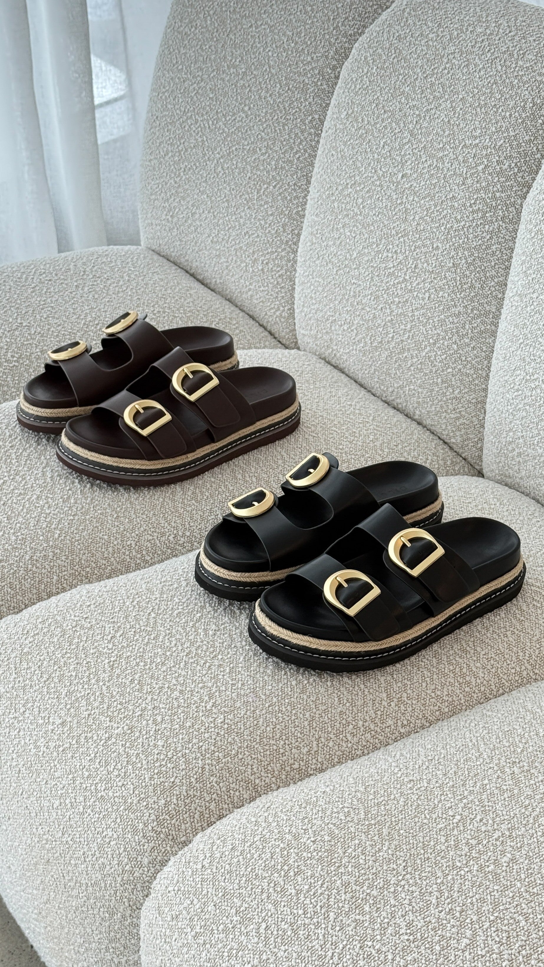 Anora Slide - Black
