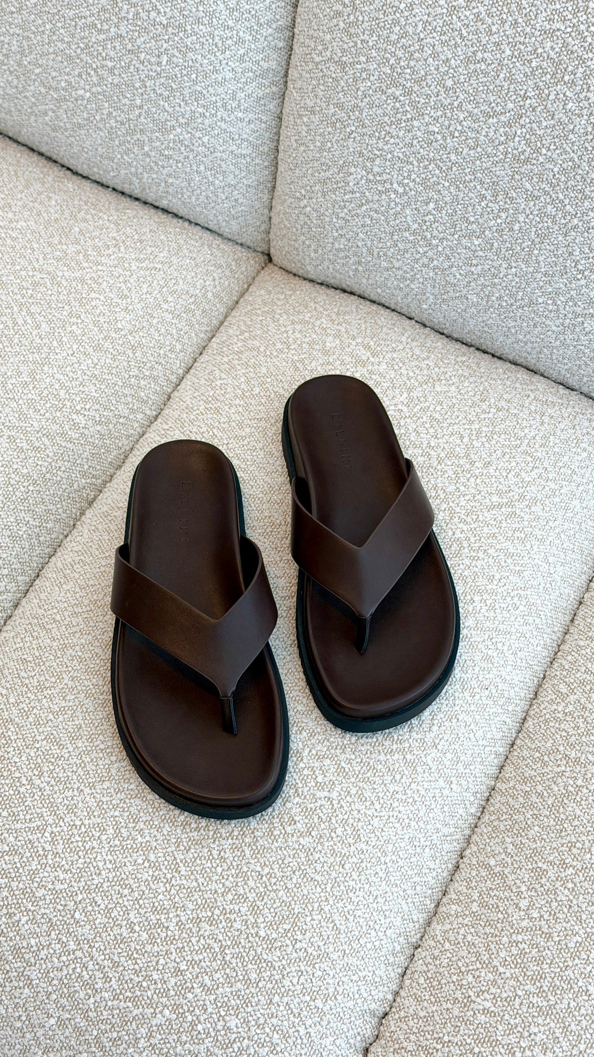 Aila Slide - Chocolate